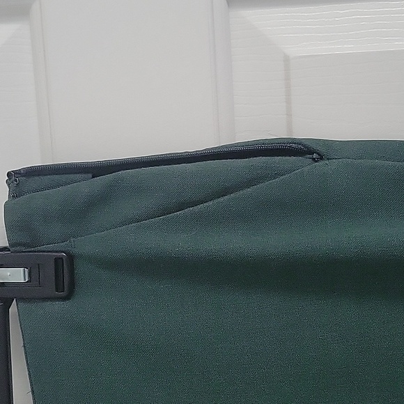 Ann Taylor Side Zip Ankle Pant in Bi-Stretch - Picture 2 of 4